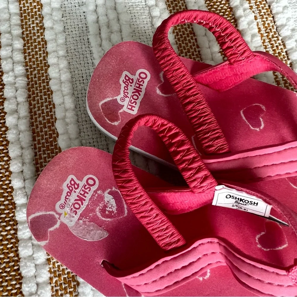 OshKosh B'Gosh Heart‎ Flip Flops Toddler S (5/6)